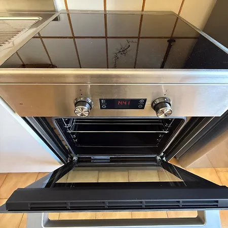 70s Vibes A Stone's Throw From Bocconi Hébergement de vacances Milan