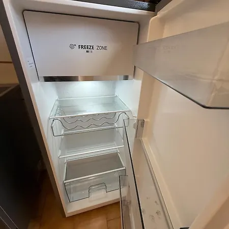 70s Vibes A Stone's Throw From Bocconi 펜션 *