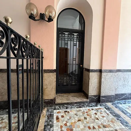 70s Vibes A Stone's Throw From Bocconi 펜션 *